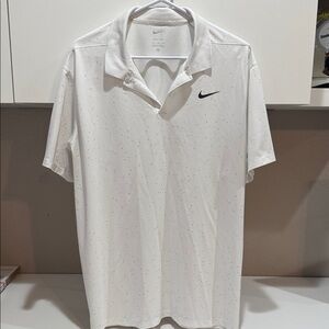 Nike Men's Speckled White Polo Shirt